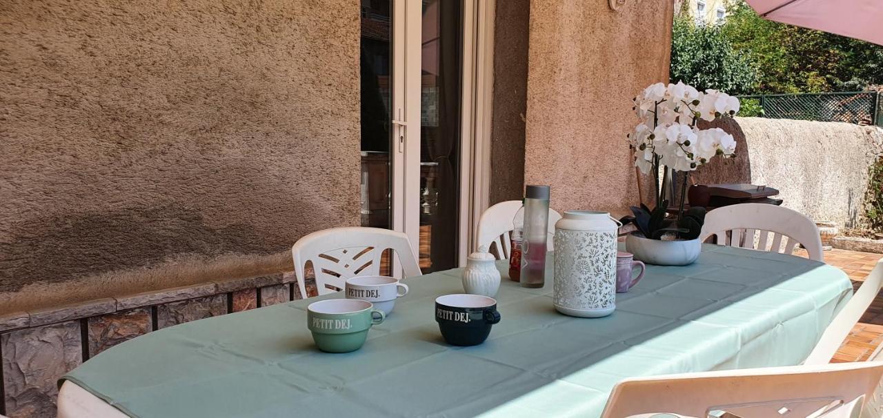La Casa De Margarita Y Sisco, Villa Avec Piscine カルカソンヌ エクステリア 写真